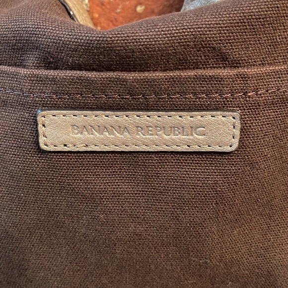 Banana Republic Metallic Leather Bag - Picture 6 of 9